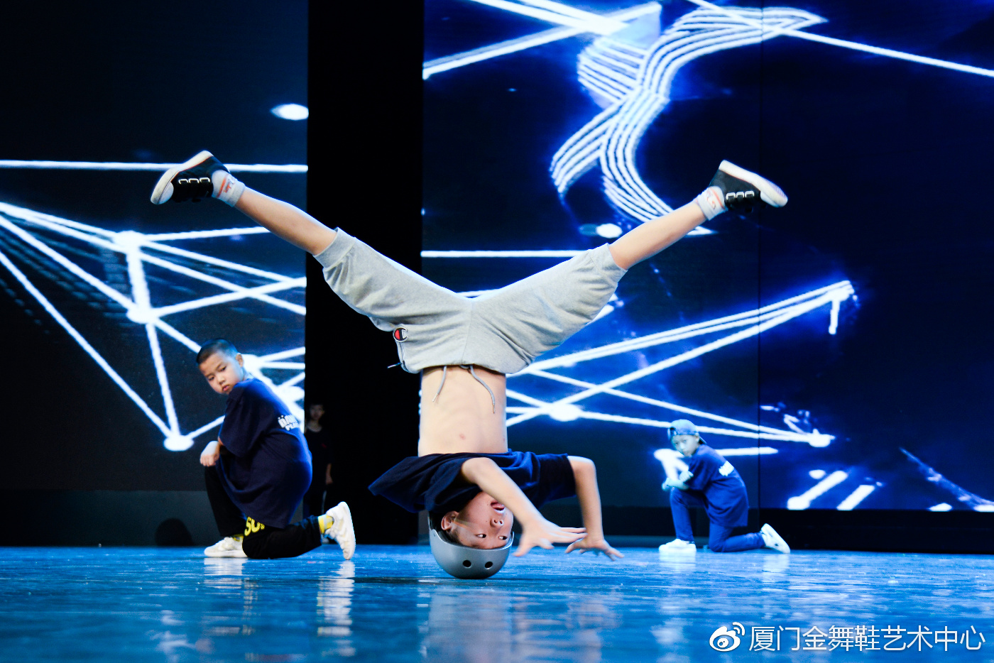 妈妈对学舞蹈女儿的简短寄语,想学舞蹈怎么跟妈妈说