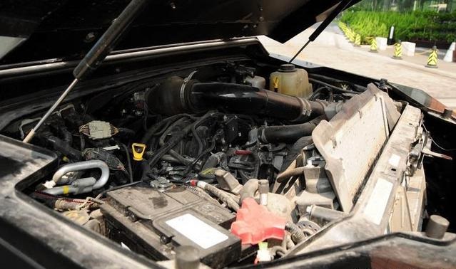 悍马汽车的防御,悍马的防撞能力