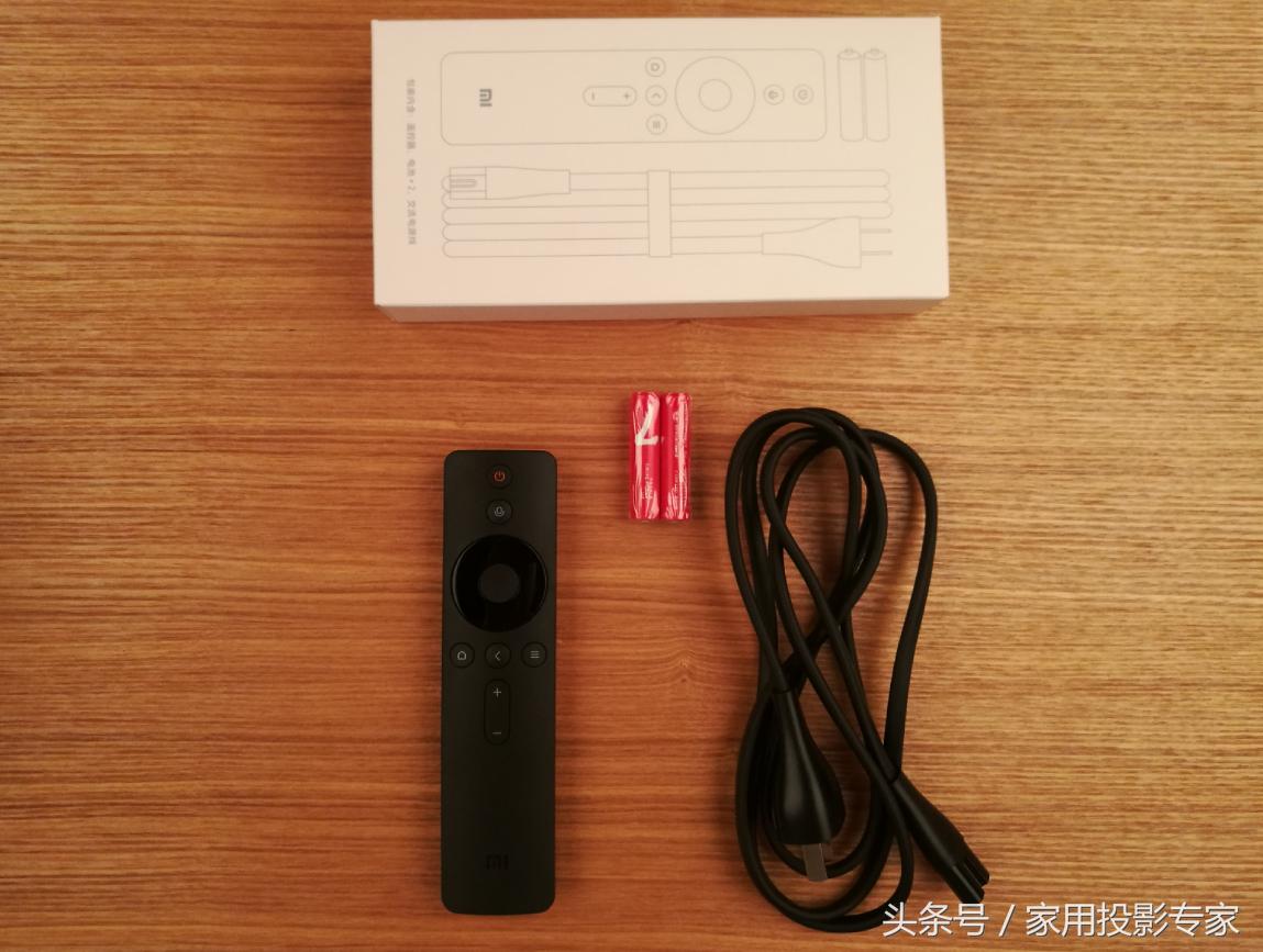 小米米家投影仪好吗,小米米家一代投影仪