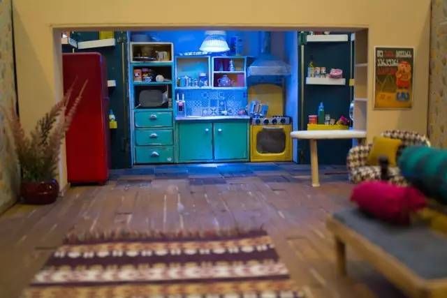 他们花了1984个小时,给仓鼠建造了一座小镇,还拍了微电影