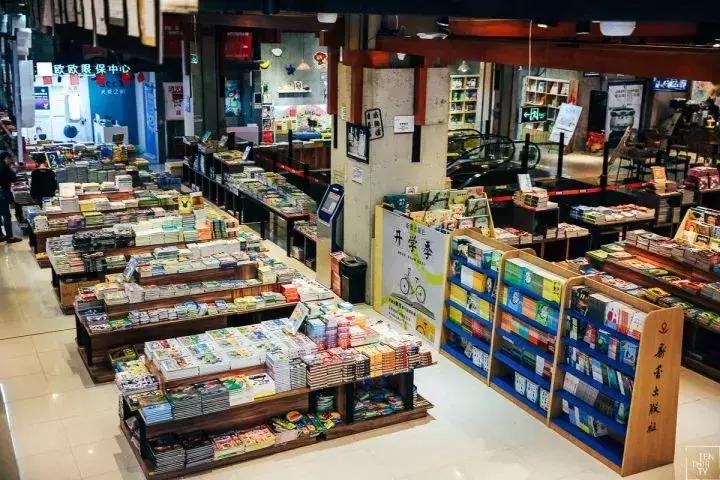 武汉室内凉快玩的地方,武汉夏日清凉的地方