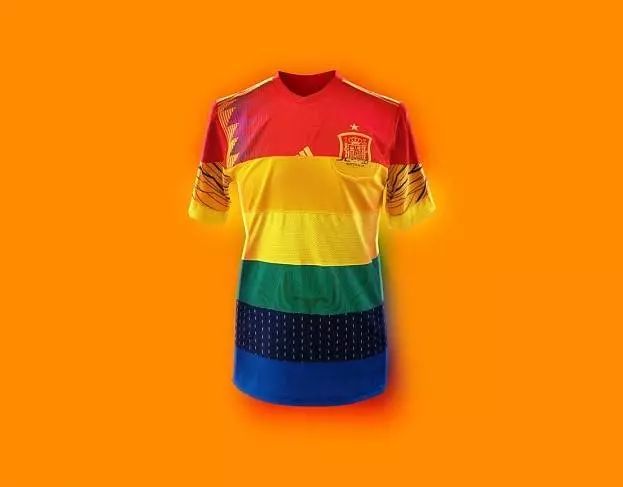 即使世界杯期间不反同,他们的爱依然沉重