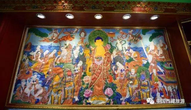 大昭寺纪念文成公主,在西藏拉萨山上看文成公主