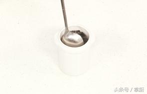 精选的灵芝，鲜美的鸡汤，滋补身子最佳选择！