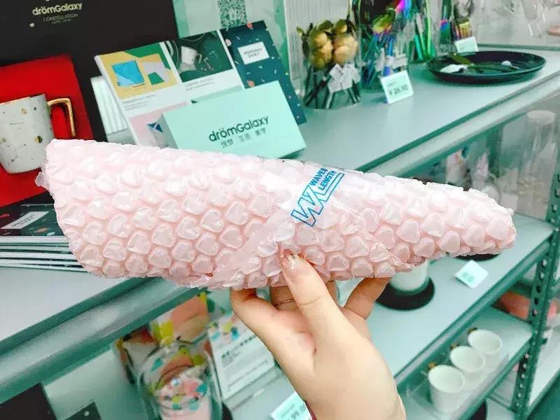 GUCCI出马桶了？纽约爆火的出厂设置展来魔都了，首日就1w人打卡