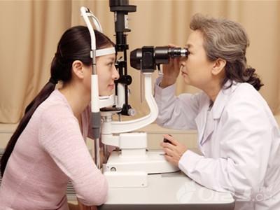 孕妇摔了一跤在医院保胎,孕妇摔了一跤胎盘会当场脱落吗