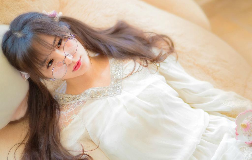 对人不会特别热情的三个星座,胆子很小不喜欢惹麻烦的三个星座