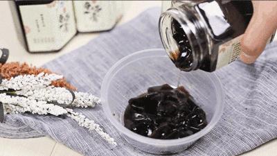 一周只卖3天网红龟苓膏，熬夜睇波食一盅即刻下火