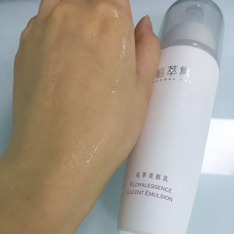 祛黑头越做毛孔越大,特别多的黑头毛孔也特别大怎么办