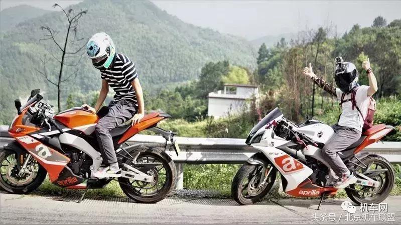 摩友旅途美景,摩友们感受骑行的独特魅力