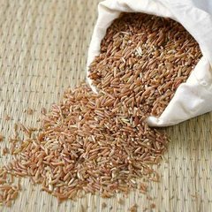 红米怎么做好吃有什么营养价值,100克红米的营养表