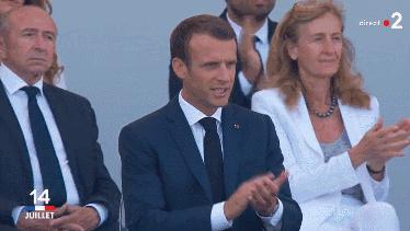 马克龙法国输后的表现,马克龙法国阅兵