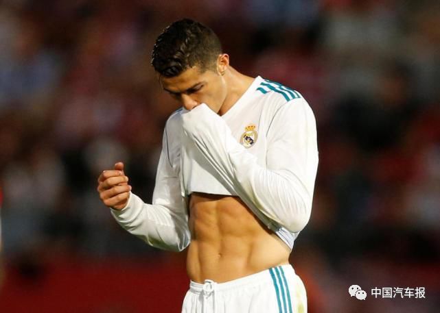 c罗转会尤文图斯时的热度,c罗转会尤文图斯拿冠军了吗