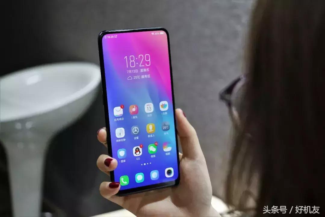 oppofindx与vivonex哪个好点,oppofindx对比vivonex双面屏