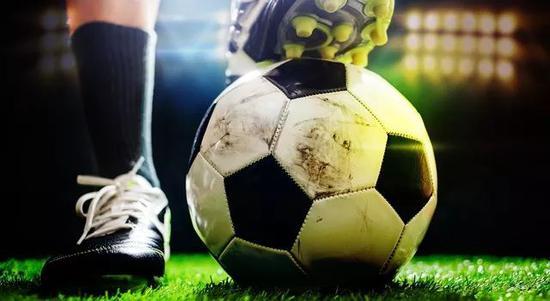 为什么人口多的国家足球都弱,为什么小国的足球那么厉害