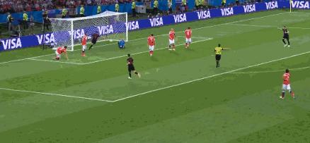 这个只有400万人口的东欧小国，在经历了10年内战国家分裂后，克罗地亚队一路逆袭闯入世界杯总决赛！