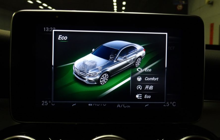 新款奔驰c完美进化,试驾奔驰C级