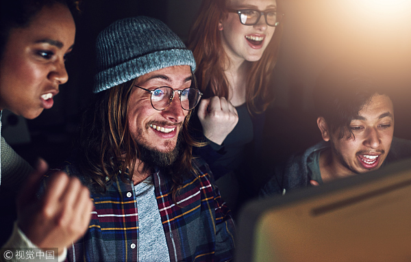 喜提和谐号是真的吗,奥巴马与微商握手视频