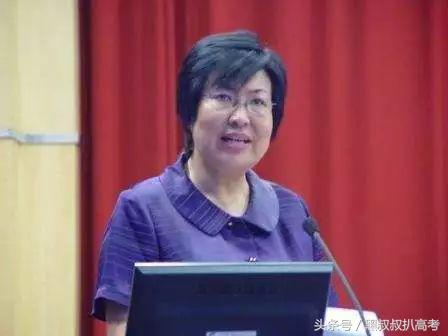 「TOP10高中神级人物志」之山西大学附属中学：杨素珍