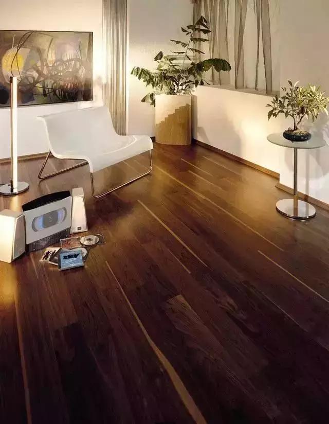 实木地板就是要有色差吗,实木地板有色差吗怎么处理