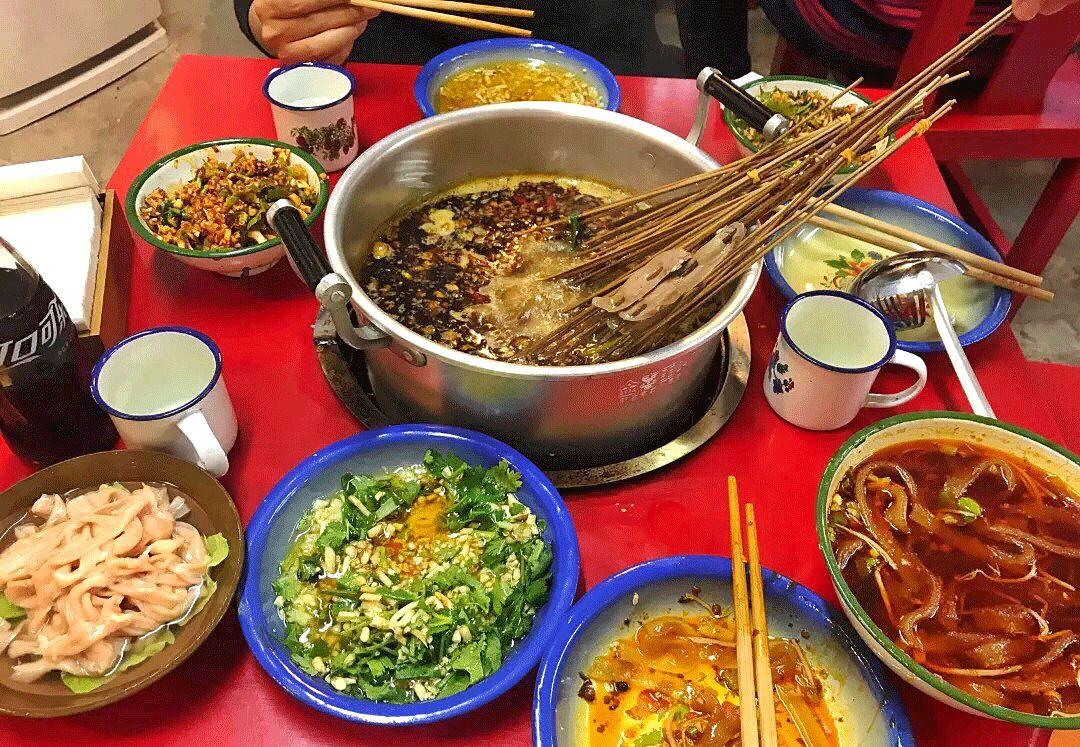 宽窄巷子旁边的物美价廉的巷子,宽窄巷子周边特色小街