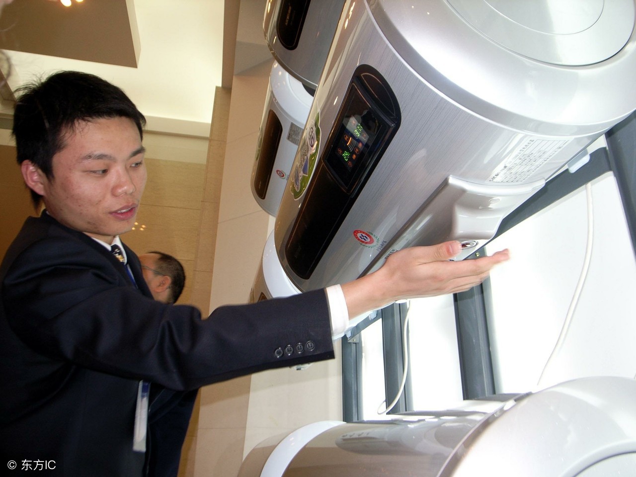 原来做到这几点，就可以跟超额电费说拜拜！农民朋友看过来！