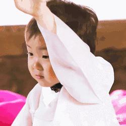 熨斗和挂烫机哪个效果更好,熨斗和挂烫机哪个更实用