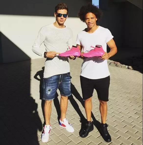 如果法国队夺冠会穿黑袍吗,法国足球队能否再夺世界杯