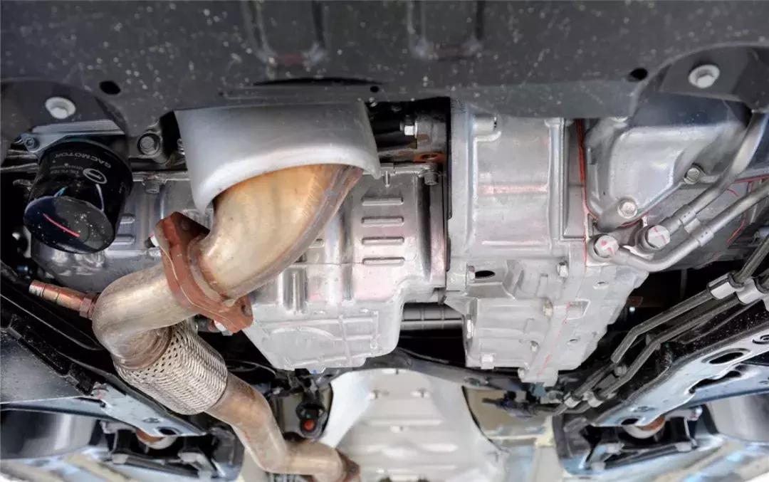 底盘装甲自己可以做吗,底盘装甲什么样子