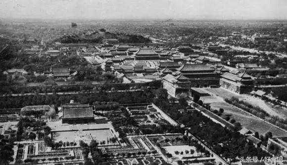 邪不压正原著里的北京美食，看了都让人流口水，想吃