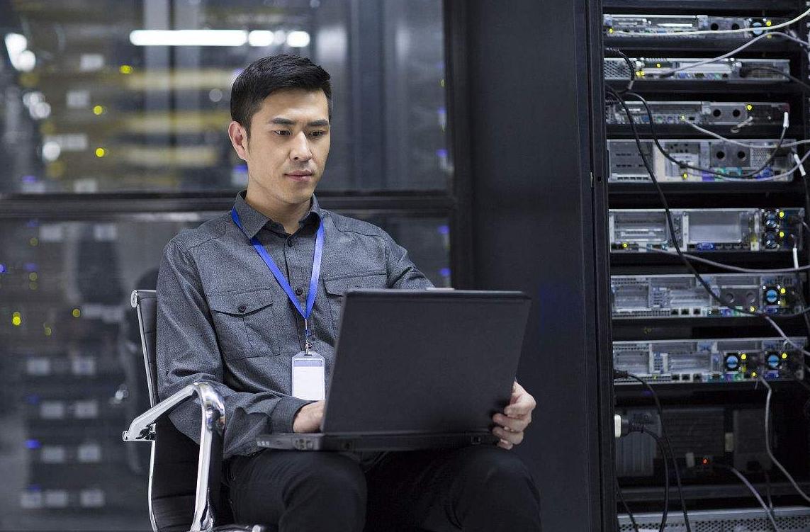 计算机专业怎么样?大学老师几句话道出真相:高薪与美女不可兼得