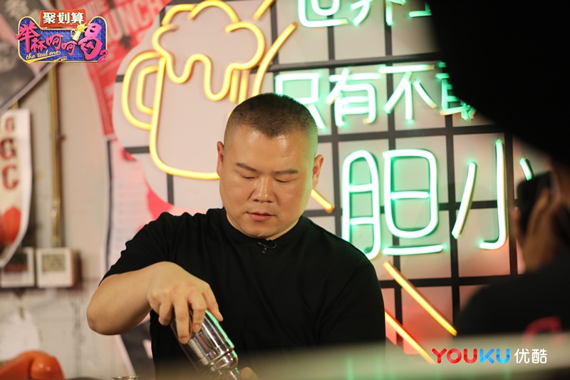 岳云鹏无与伦比的发布会送雷佳音,岳云鹏与雷佳音曾互送三万块拼图