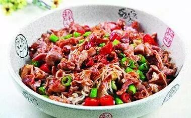 济南历下区半天妖烤鱼,济南小草屋诸葛烤鱼