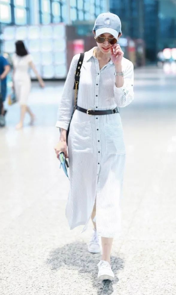 吴昕穿搭羽绒服,吴昕同款法式服装