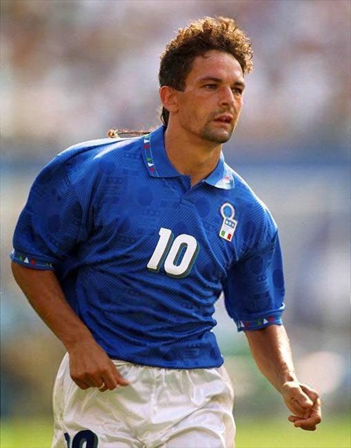 足球史上十大传奇足球巨星,谁是足球史上最伟大的6号