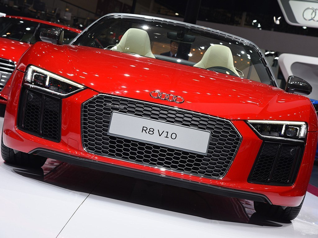 2023款奥迪r8performance敞篷版,奥迪r8v10performance敞篷版落地价