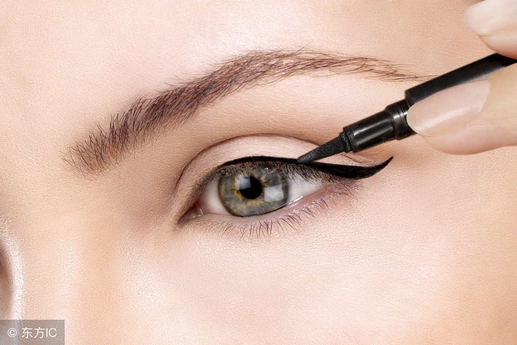 不会画眼线笨方法,不会画眼线怎么做眼线好看