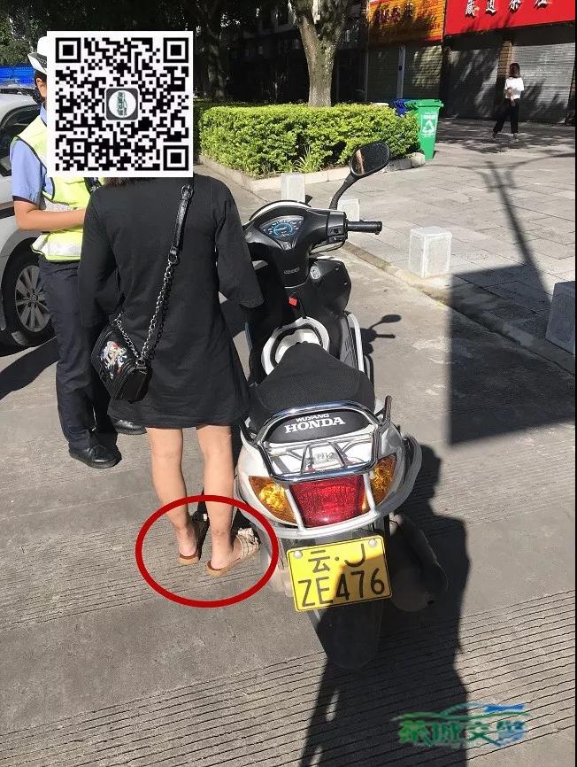 货车司机穿拖鞋驾驶违规吗,穿拖鞋开车车主知道吗