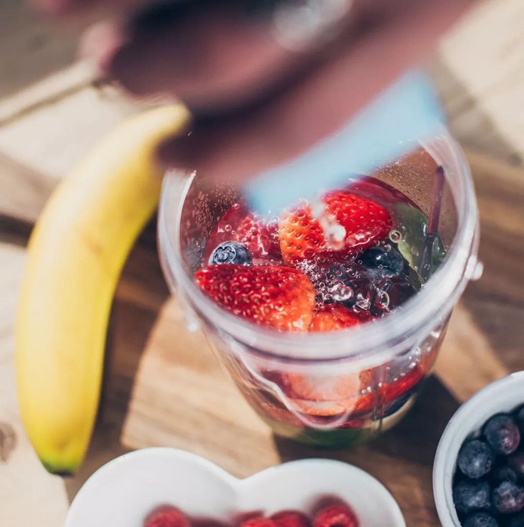 最近很火的椰子饮料,椰子水最健康的天然饮料