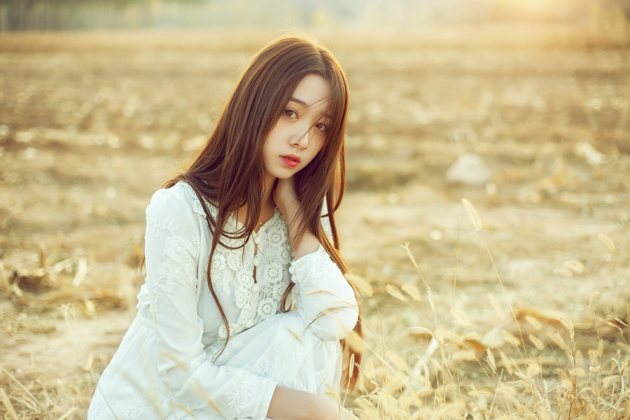 手指上全是血，她哭着“苏哲宇，我把心给你，我把心给你看……”