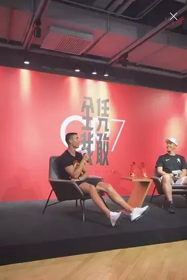 c罗的腿型太好看了,c罗的腿有多粗壮