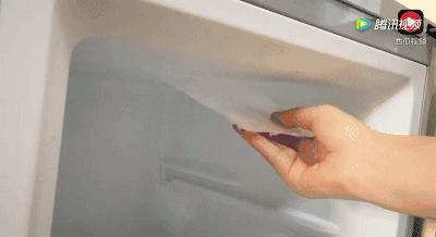 冰箱里放一百元钱有什么作用,冰箱放钞票有什么妙用