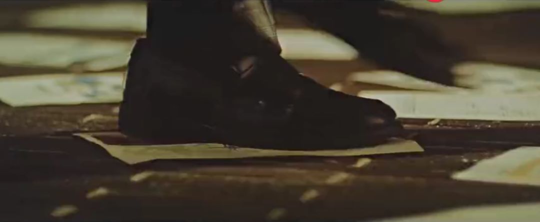 《拳王》真人版创作：八神成为流浪汉，不知火舞被黑社会殴打！