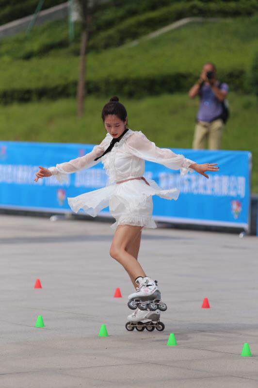 四川轮滑省运会,省运会轮滑比赛视频