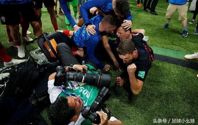 足球世界杯经典时刻,足球难忘遗憾瞬间