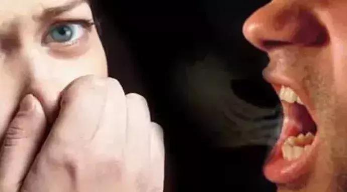 男朋友有口臭要怎么和他沟通,跟男朋友接吻口臭怎么办