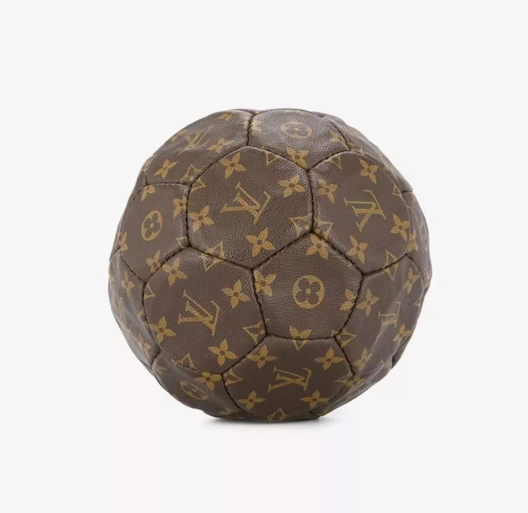 救命!Tiffany又来碾压穷人想象力!这年头我连泡泡都吹不起了……