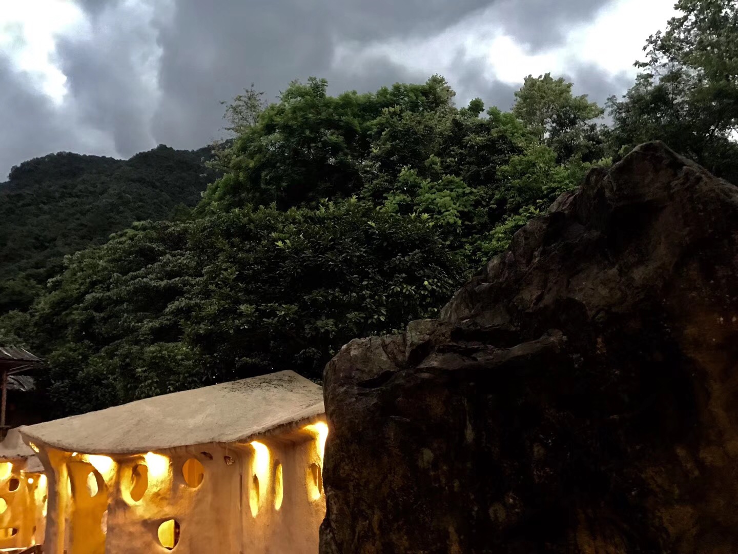 夏日重游九州驿站，佩服经营者的创意和诗意