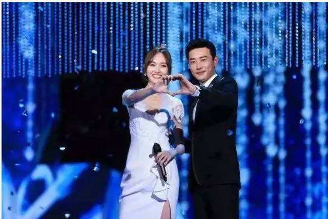 罗晋唐嫣首次回应感情状况,罗晋唐嫣官宣前否认过恋情吗