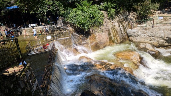 高冠瀑布风景,高冠瀑布游记